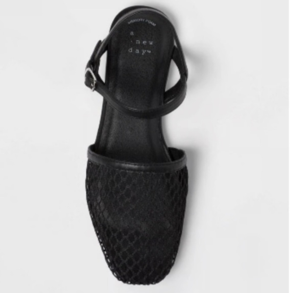 Black Women's Ankle-Strap Mesh Flat Sandals